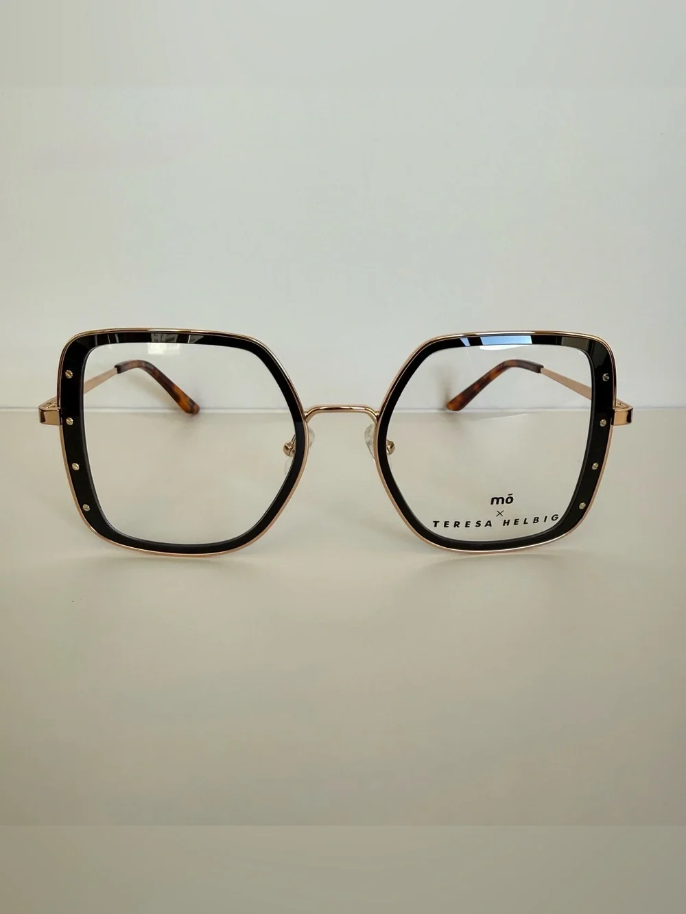 NEW!!! MO women black eyeglasses European brand Authentic